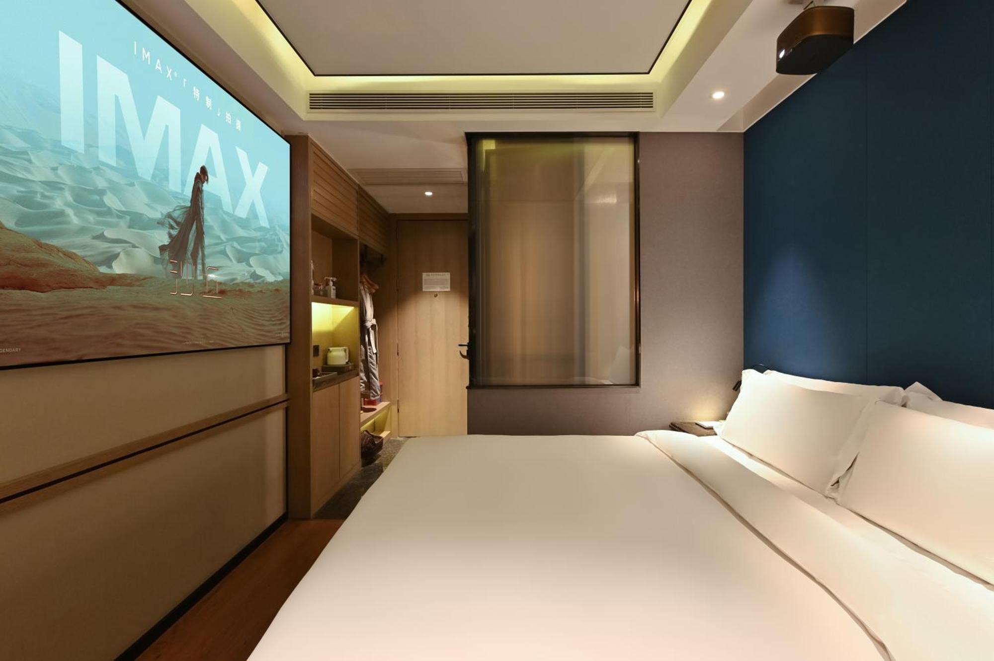 Jingli Heshenghui Dajiaoting Subway Station Branch 4* Peking